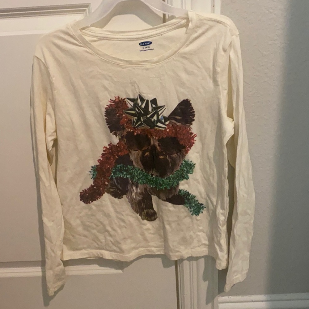 🍍6/$10🍍 girls Christmas shirt